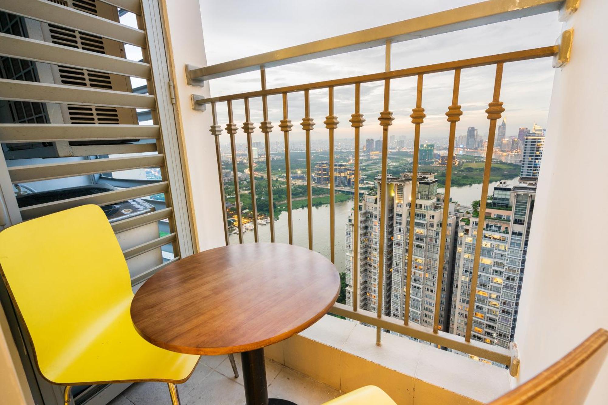 Aspire Apartment City View Vincentral Binh Thanh Хошимин Экстерьер фото